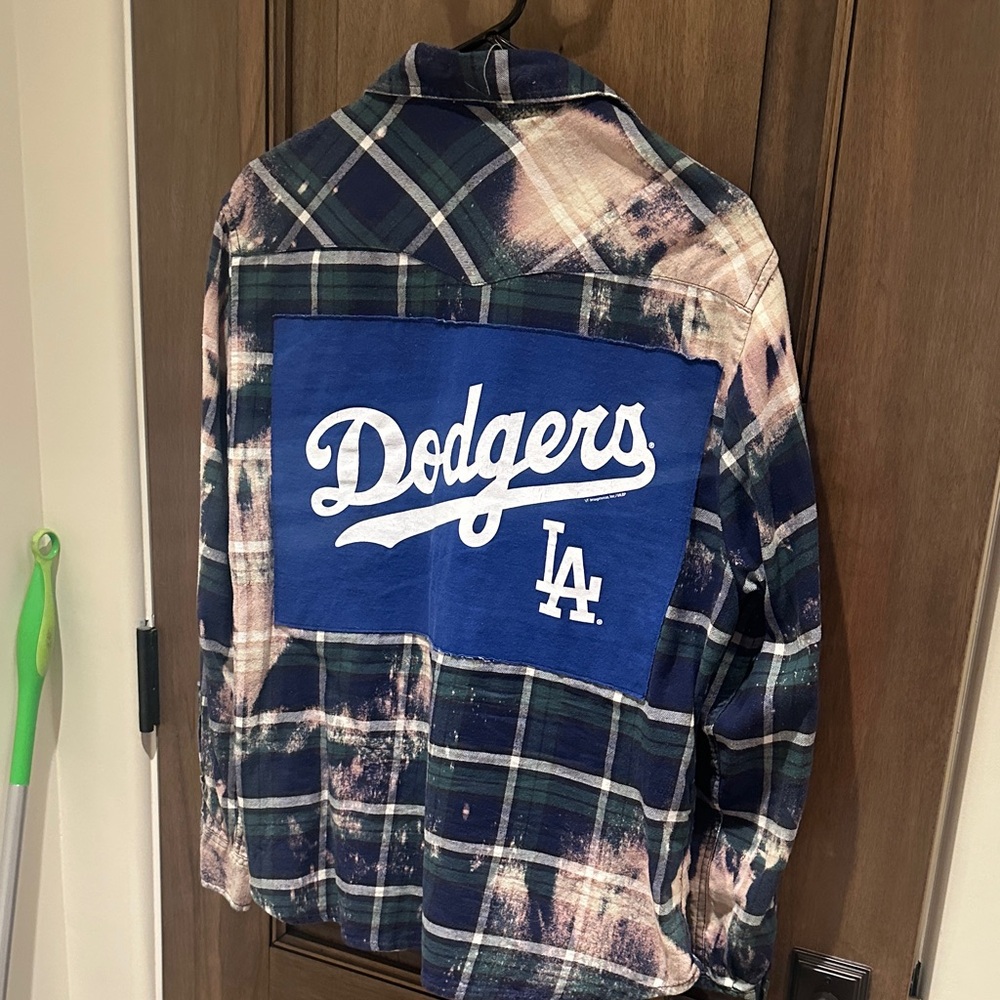 Dodger plaid long sleeve shirt
